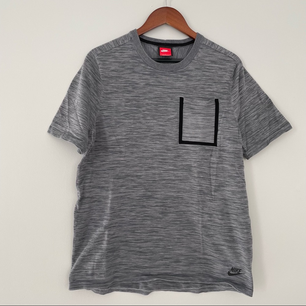 Nike Pocket tee